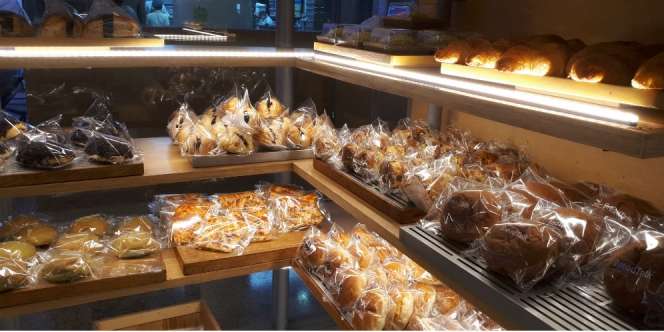 Deretan Roti Nikmat Didiskon Hanya Rp7.500 Per Buah, Serbu!