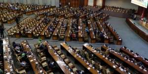 575 Anggota DPR RI Resmi Dilantik