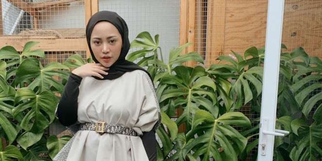 Berstatus Mahasiswi LSPR, Selebgram Rachel Vennya Ikut Aksi Demo Saat Lagi Hamil