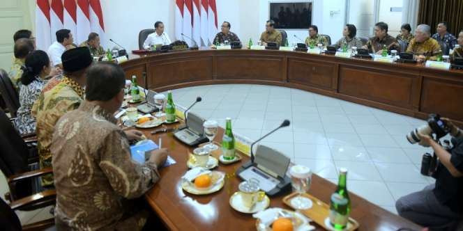 Dua Menteri Jokowi Mundur, Ini Penggantinya