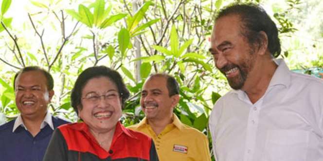 Viral Video Megawati Soekarnoputri Tak Salami Surya Paloh