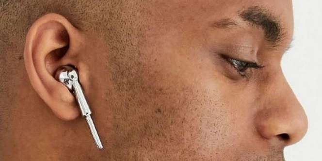 ASOS Ciptakan AirPod KW Sebagai Aksesoris Fashion, Tertarik?