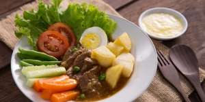 Rekomendasi 5 Kuliner Solo dan Jajanan Khas yang Menggoyang Lidah