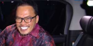 Video Ungkapan Bahagia Jennifer Dun-Faisal Harris Menjadi Suami Istri