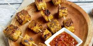 Bosan dengan Tempe Goreng? Mari Bikin Sate Tempe