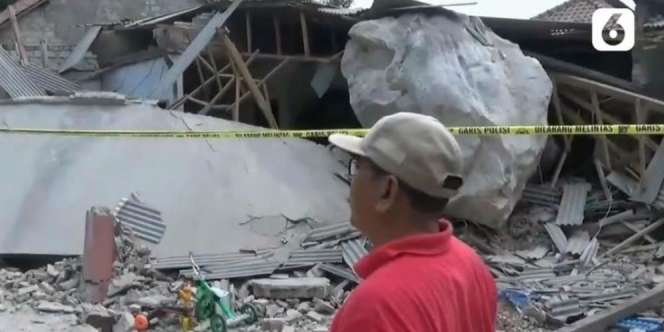 Video Menegangkan `Hujan` Batu Raksasa di Purwakarta