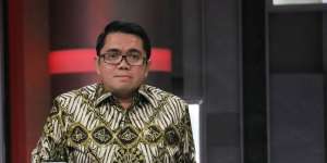 Gaya Arteri Dahlan Mendebat Emil Salim Dikritik, Profil di Wikipedia Diubah