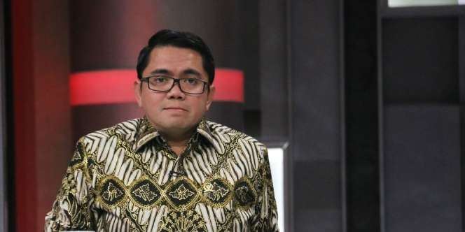 Gaya Arteri Dahlan Mendebat Emil Salim Dikritik, Profil di Wikipedia Diubah