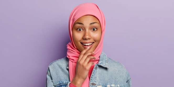 5 Cara Memakai Kerudung Pashmina dan Segiempat, Simpel dan Modis