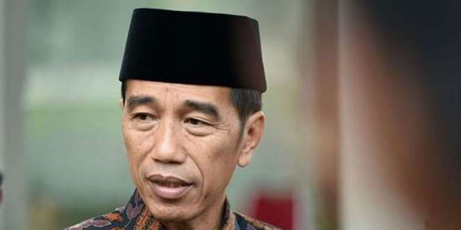 Jokowi Minta Rakyat Indonesia Doakan Wiranto