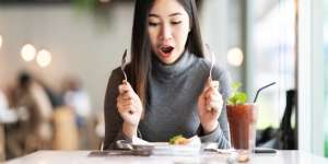 8 Alasan Perut Sering Terasa Lapar Sepanjang Hari, Kalian Mengalaminya?