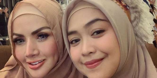 Bikin Pangling! Barbie Kumalasari Berhijab Bareng Ria Ricis