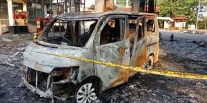 Waduh, Ada Drum dan Pompa di Mobil yang Terbakar di SPBU