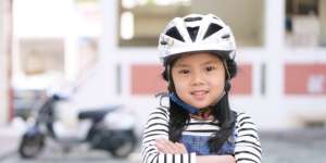 Trik Sederhana Ajarkan Safety Riding Pada Anak-Anak