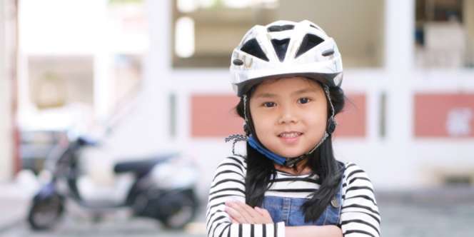 Trik Sederhana Ajarkan Safety Riding Pada Anak-Anak
