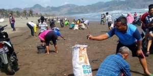 Sebelum Gempa, Jutaan Ikan di Cilacap Mati Misterius