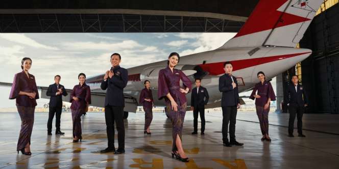 Tenun Flight Didiet Maulana untuk Garuda Indonesia