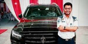 Esemka Pamer Mobil Antipeluru, Mirip Volvo?