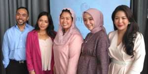 Yenny Wahid Luncurkan Kosmetik Halal