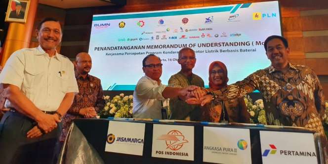Semua Bandara AP II Sediakan Pengisian Baterai Mobil Listrik