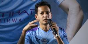 Reaksi Fedi Nuril Saat Beda Pilihan Tim Sepakbola dengan Anak