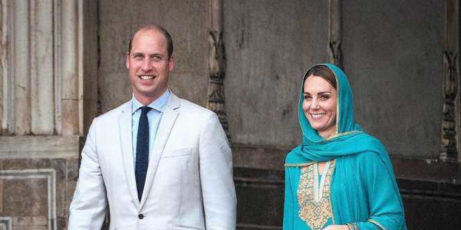 Foto-Foto Cantiknya Kate Middleton Berkerudung di Masjid Pakistan