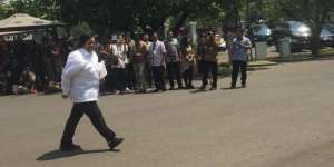 Siti Nurbaya Jadi Menteri Kedua yang Diizinkan Bocorkan Posisinya