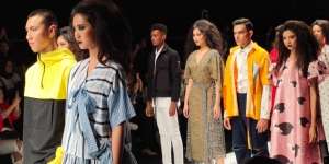 JFW 2020 Resmi Dibuka, Tampilkan Parade 14 Brand & Gaya Rambut Lady Rocker
