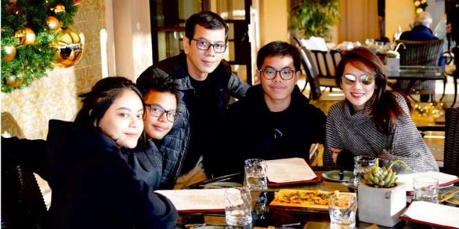 Tugas Negara, Wishnutama Sedih Tak Bisa Hadiri Wisuda Putrinya