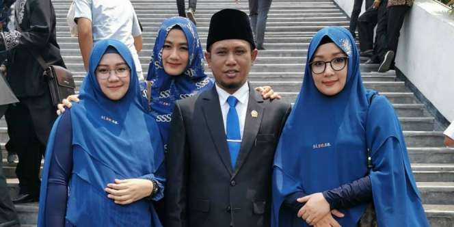 Dicecar Hotman Paris, Lora Fadil Beber Alasan Punya Tiga Istri