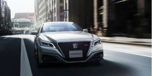 Fitur Istimewa Toyota Crown Hybrid, Mobil Baru Para Menteri Jokowi
