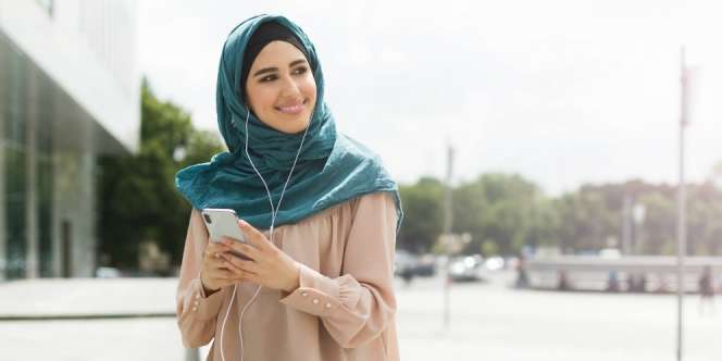 Sering Pakai Earphone? Perhatikan Kesehatan Telinga