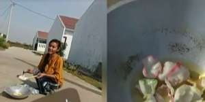 Saking Panasnya, di Bekasi Bisa Goreng Kerupuk Pakai Sinar Matahari