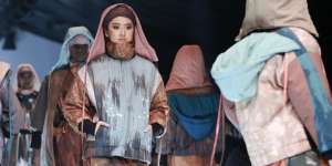 Kain Printing Bikin Koleksi Modest Wear Keren Out of The Box