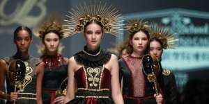 Karya Memukau Siswi Bunka School of Fashion di JFW 2020