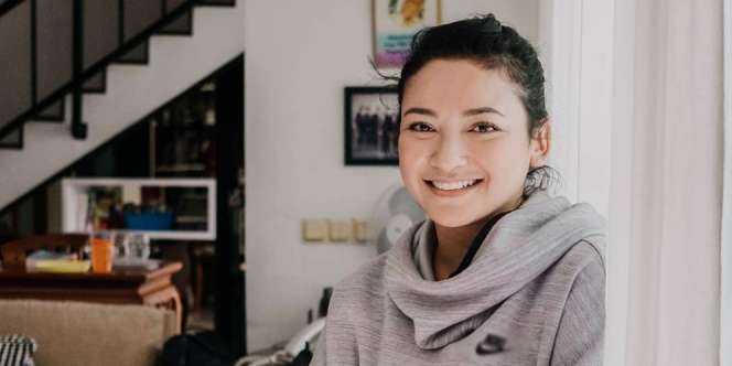 7 Potret Agni Pratistha, Putri Indonesia 2007 yang Telah Jadi Ibu 3 Anak