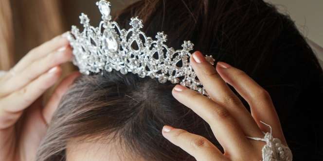 Tips Sempurnakan Wedding Look Memakai Tiara