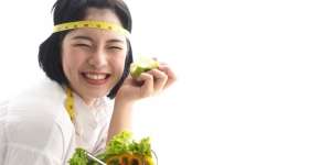 Cara Menghitung Berat Badan Ideal Pria dan Wanita dengan Mudah
