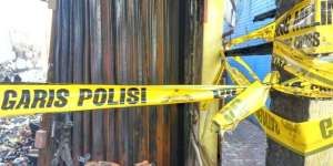 Nekat Kawin Lari, Rumah Pria Dibakar Keluarga Wanita