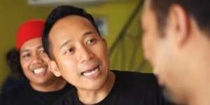 Ngakak, Denny Cagur Antarkan Komika Ini Sunat di Usia 23 Tahun