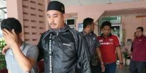 Bolos Sholat Jumat, 6 Pemuda Didenda Rp6 Juta-8 Juta
