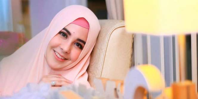 Alasan Risty Tagor Tutup Rapat Sosok Suaminya