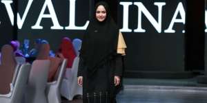 Gaya 8 Artis Berhijab Syar’i Si.Se.Sa, Cantiknya Bikin Teduh