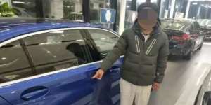 Pemuda Ini Baret BMW Mewah di Showroom Agar Dibeli Ayahnya