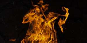 3 Tahun Tak Punya Anak, Istri Dibakar Suami