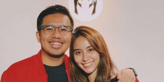 Gaya Kalem Joshua Bela Kekasih yang Disindir Sombong