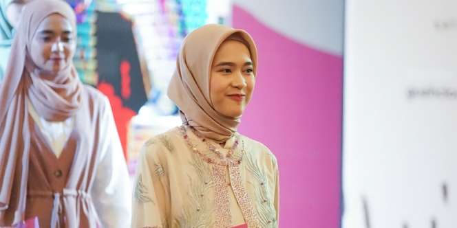 Tips Ampuh Hilangkan Kantong Mata Lewat Riasan Singkat