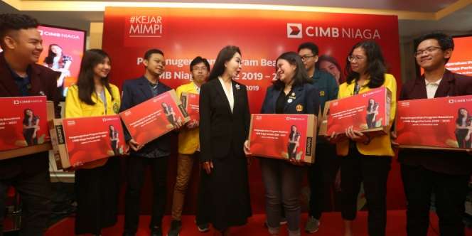 1.029 Pelajar dan Mahasiswa Diguyur Beasiswa #KejarMimpi CIMB Niaga