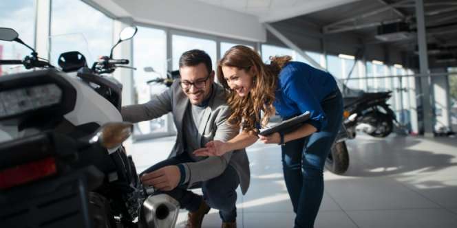 Jangan Buru-Buru Serahkan Motor, Ini Tips Hadapi Debt Collector