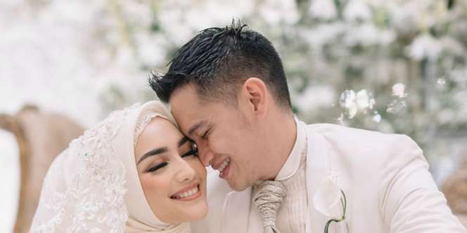 Video Honeymoon Citra Kirana dan Rezky Aditya Berbaju Couple Bikin Baper